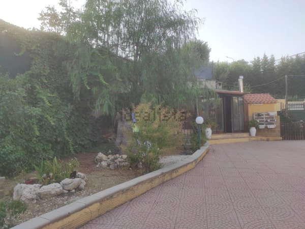 casa indipendente in vendita a Caltanissetta