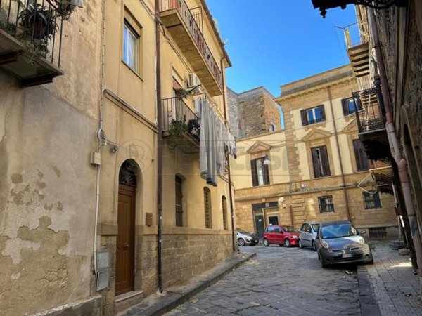 appartamento in vendita a Caltanissetta