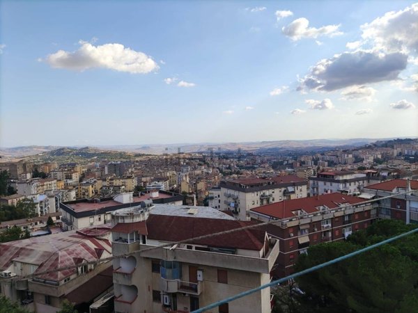 appartamento in vendita a Caltanissetta