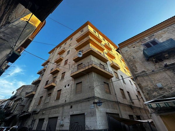 appartamento in vendita a Caltanissetta in zona Centro Storico