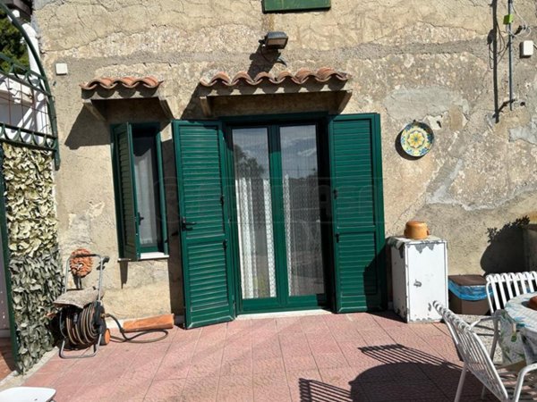 casa indipendente in vendita a Caltanissetta