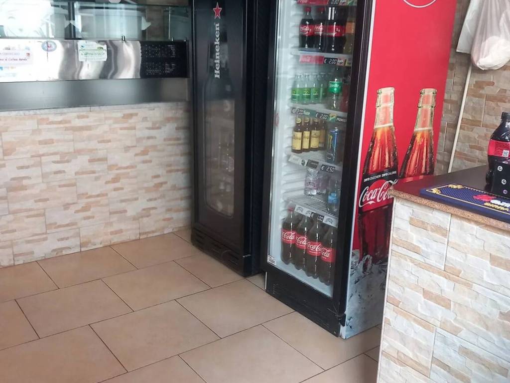 negozio in vendita a Caltanissetta