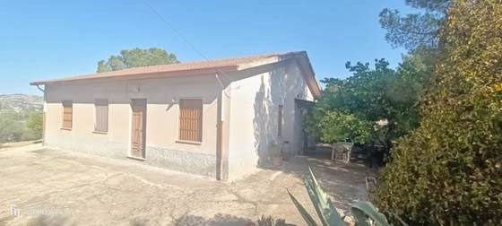 casa indipendente in vendita a Caltanissetta