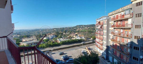 appartamento in vendita a Caltanissetta in zona Balate / Pinzelli
