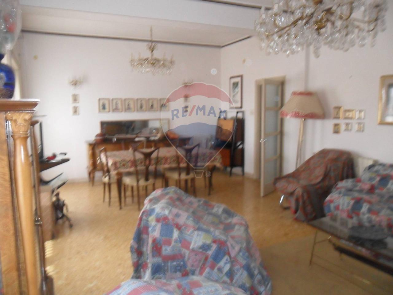 appartamento in vendita a Caltanissetta in zona Centro Storico