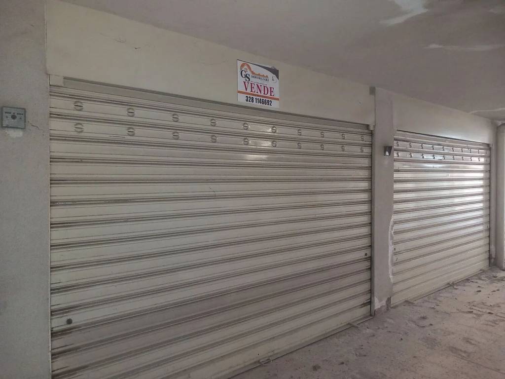 locale di sgombero in vendita a Caltanissetta