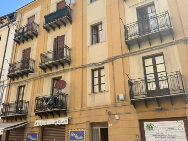 appartamento in vendita a Caltanissetta in zona Centro Storico