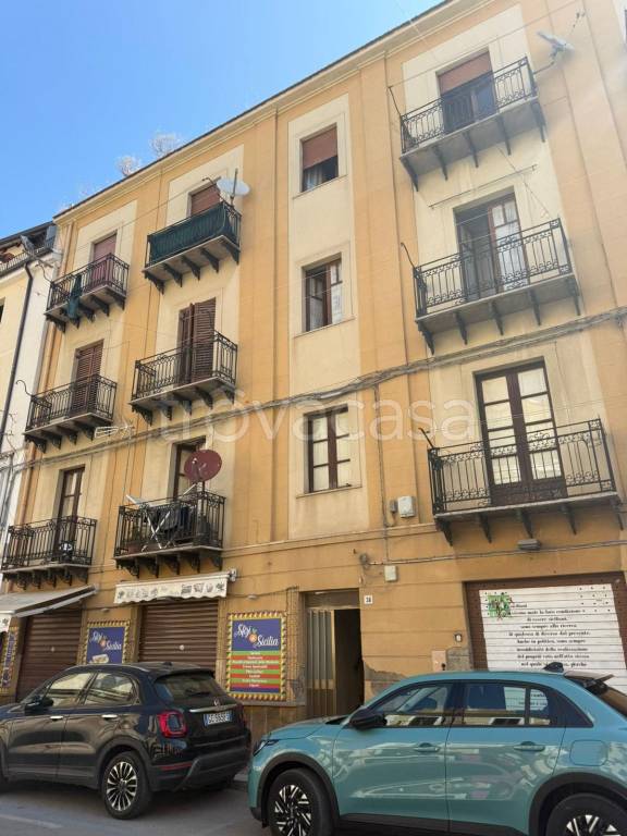 appartamento in vendita a Caltanissetta in zona Centro Storico