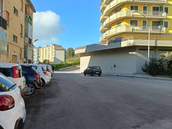 appartamento in vendita a Caltanissetta