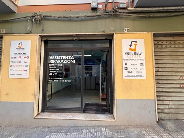 negozio in vendita a Caltanissetta