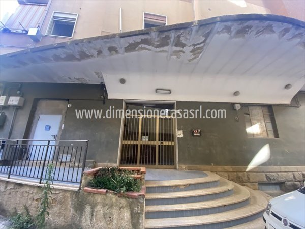 appartamento in vendita a Caltanissetta in zona Centro Storico