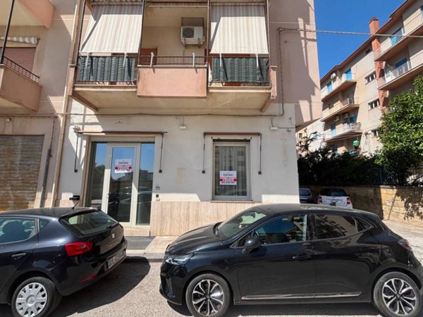 negozio in vendita a Caltanissetta