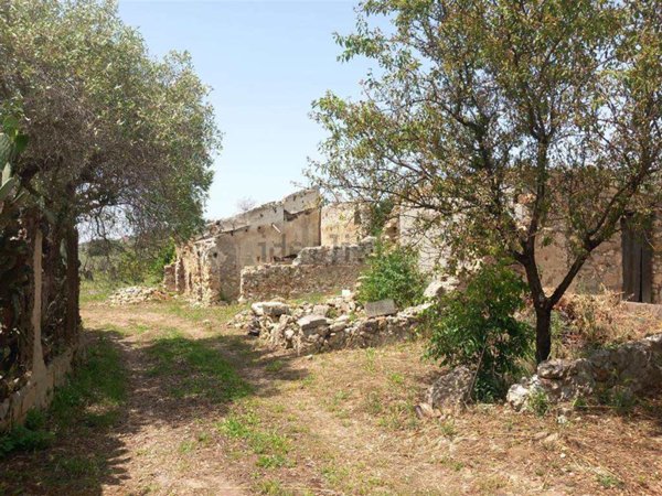 rudere in vendita a Caltanissetta