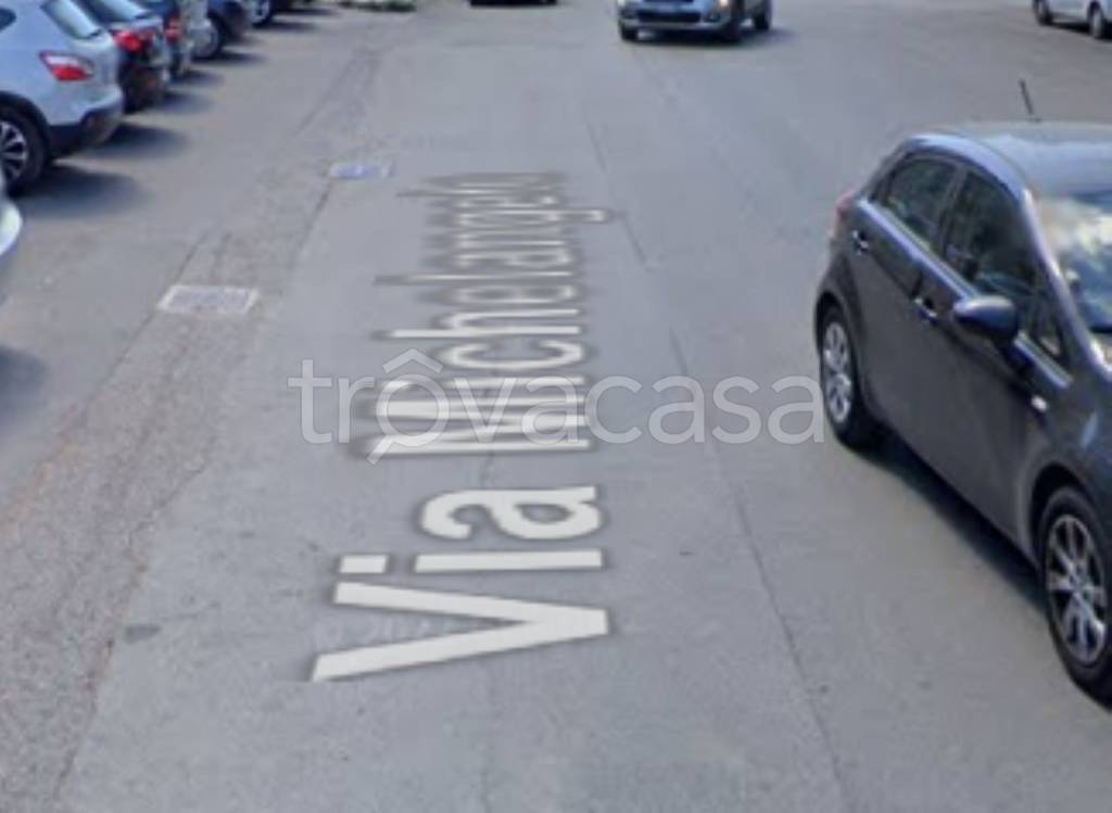 negozio in vendita a Caltanissetta