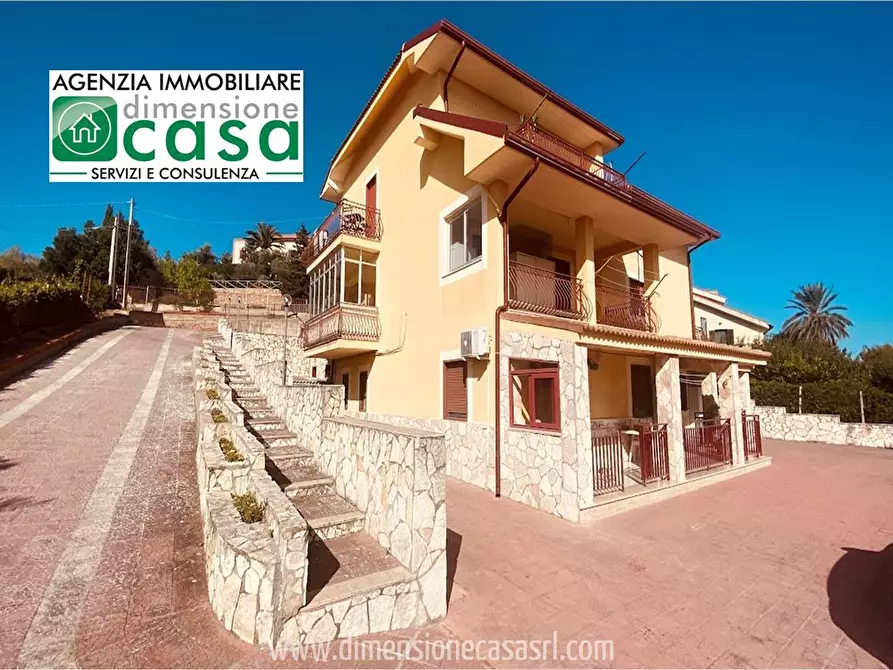 casa indipendente in vendita a Caltanissetta