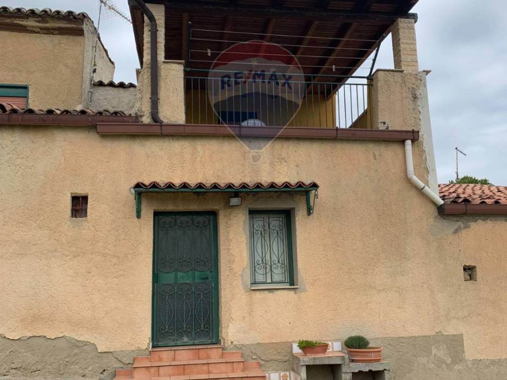 casa indipendente in vendita a Caltanissetta