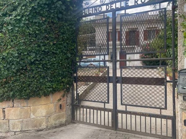 casa indipendente in vendita a Caltanissetta