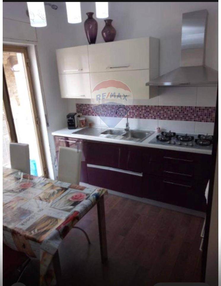 appartamento in vendita a Caltanissetta in zona Centro Storico