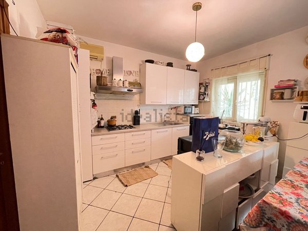 casa indipendente in vendita a Caltanissetta