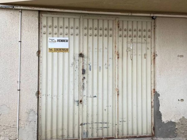 negozio in vendita a Caltanissetta