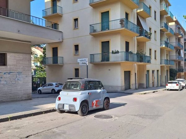 negozio in vendita a Caltanissetta