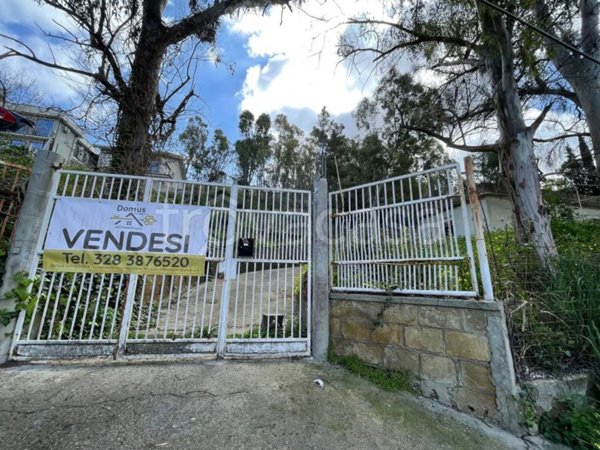 casa indipendente in vendita a Caltanissetta