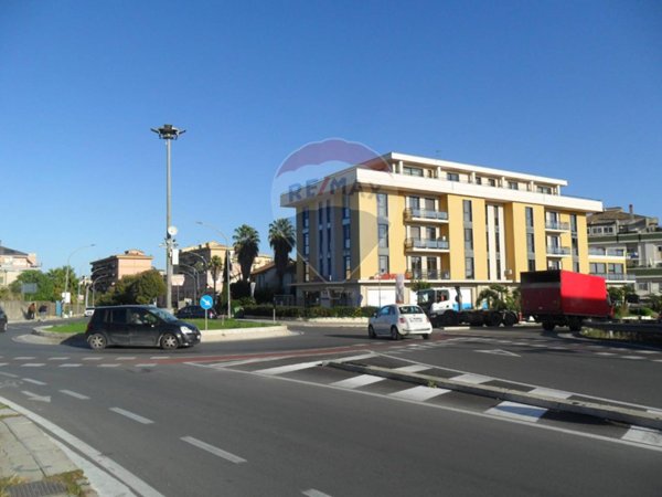 appartamento in vendita a Caltanissetta in zona Palmitelli