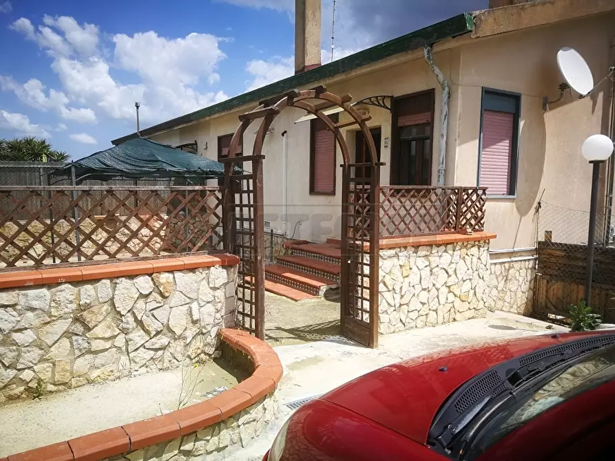 casa indipendente in vendita a Caltanissetta