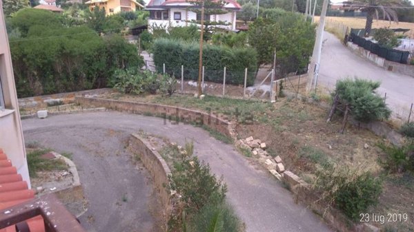 casa indipendente in vendita a Caltanissetta