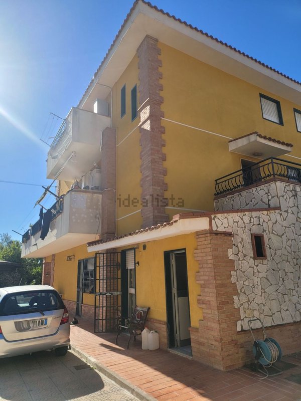 casa indipendente in vendita a Caltanissetta