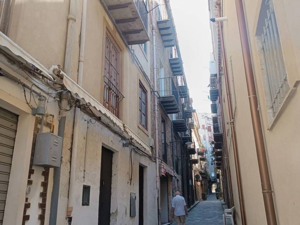 appartamento in vendita a Caltanissetta in zona Centro Storico