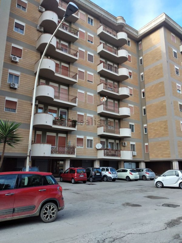 appartamento in vendita a Caltanissetta in zona Centro Storico