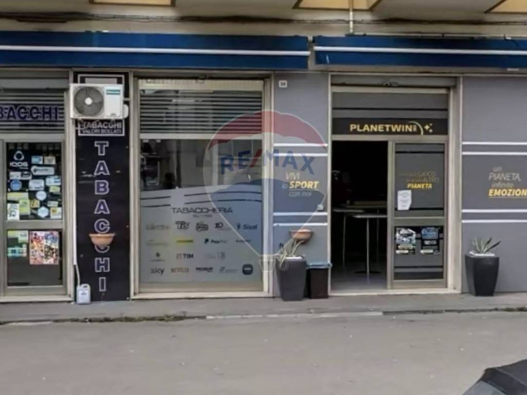 negozio in vendita a Caltanissetta