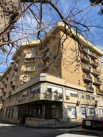 appartamento in vendita a Caltanissetta in zona Centro Storico