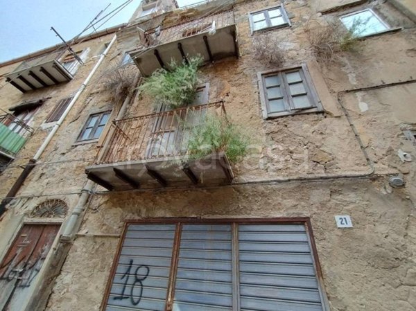 appartamento in vendita a Caltanissetta in zona Centro Storico