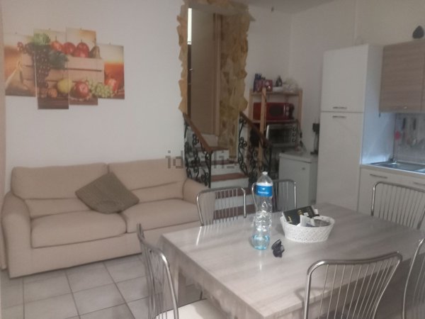 appartamento in vendita a Caltanissetta in zona Centro Storico