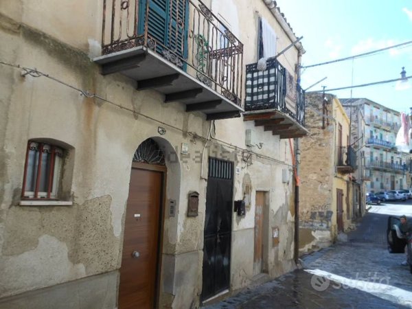 appartamento in vendita a Caltanissetta