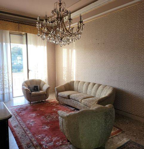 appartamento in vendita a Caltanissetta in zona Centro Storico