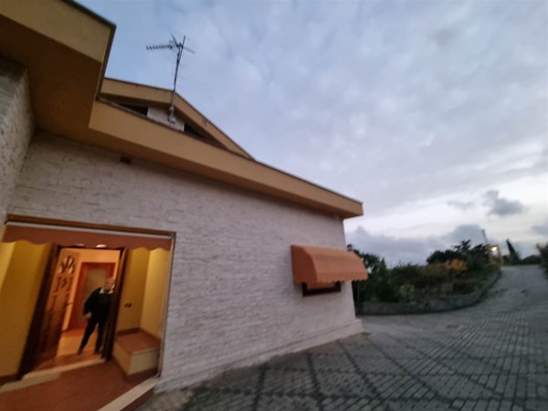 casa indipendente in vendita a Caltanissetta