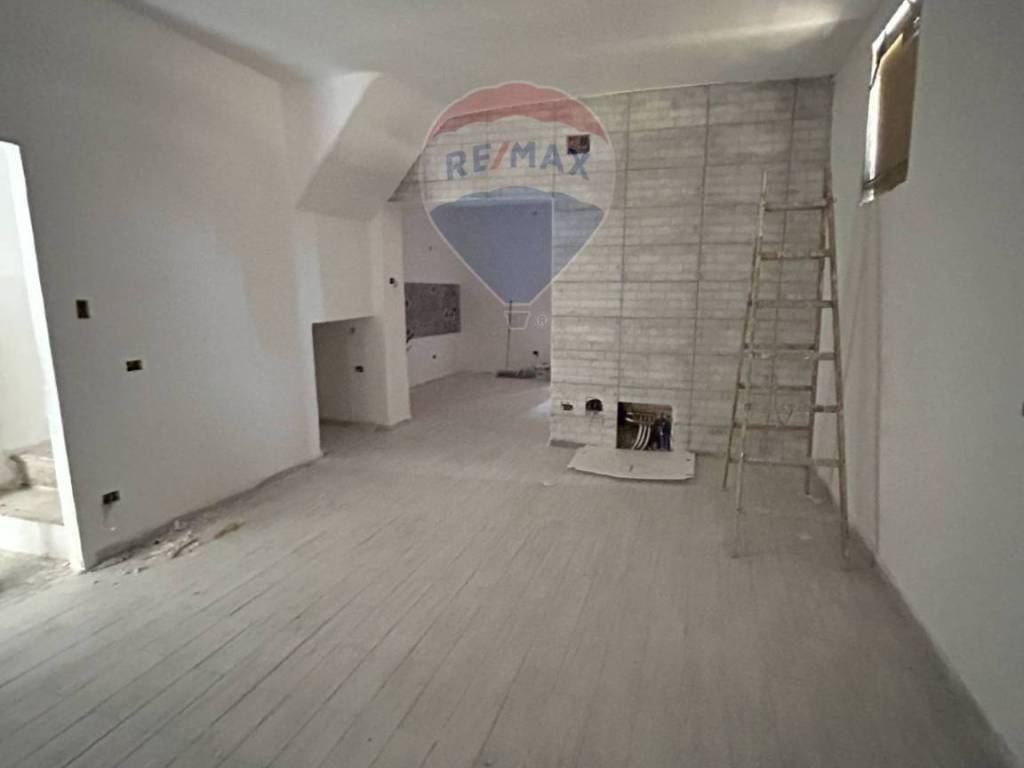 casa indipendente in vendita a Caltanissetta in zona Centro Storico