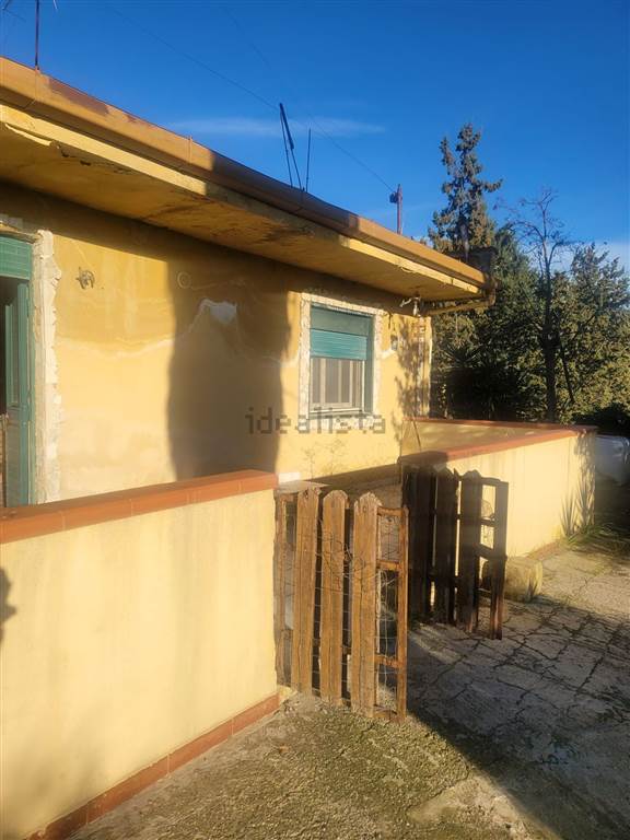 casa indipendente in vendita a Caltanissetta in zona Villaggio Santa Barbara