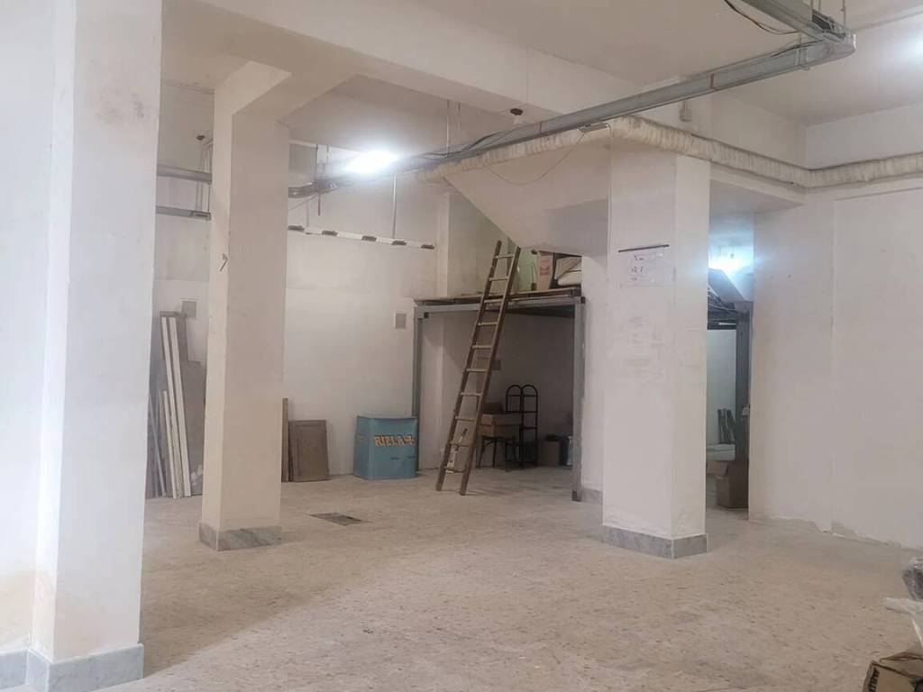 negozio in vendita a Caltanissetta