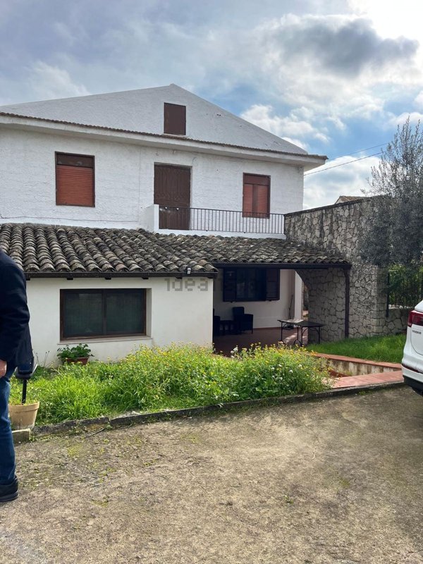 casa indipendente in vendita a Caltanissetta