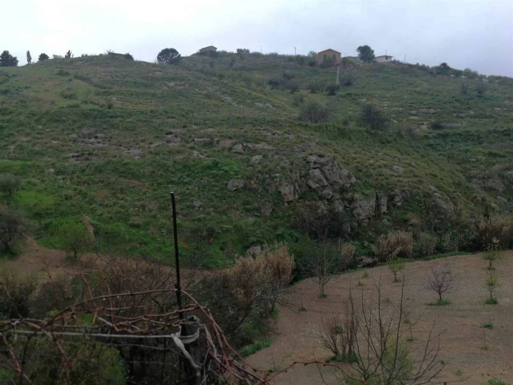 casa indipendente in vendita a Caltanissetta