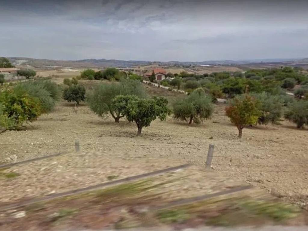 casa indipendente in vendita a Caltanissetta