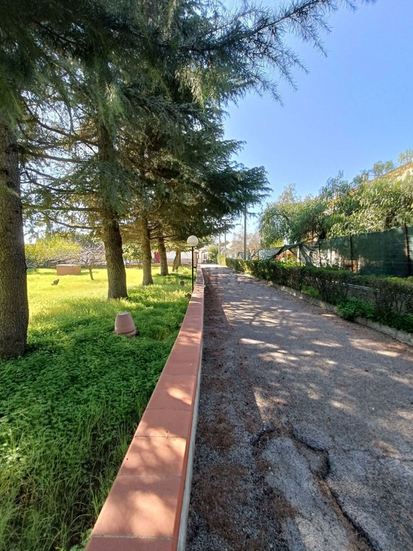 casa indipendente in vendita a Caltanissetta