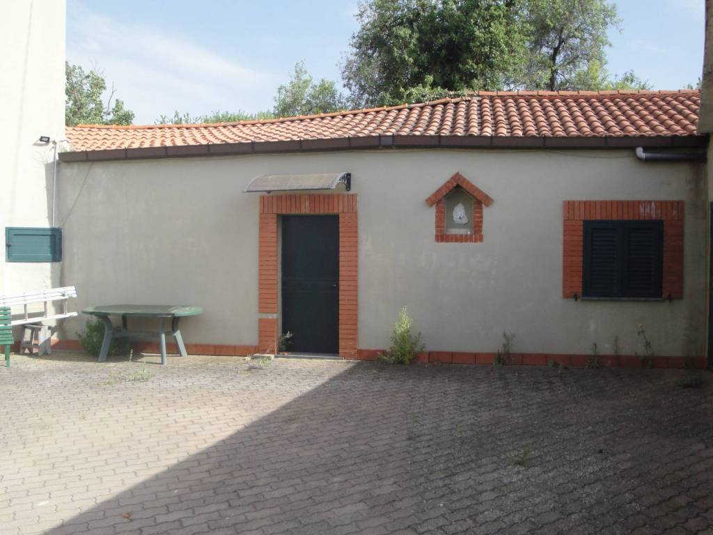 appartamento in vendita a Caltanissetta in zona Borgo Canicassè Casale