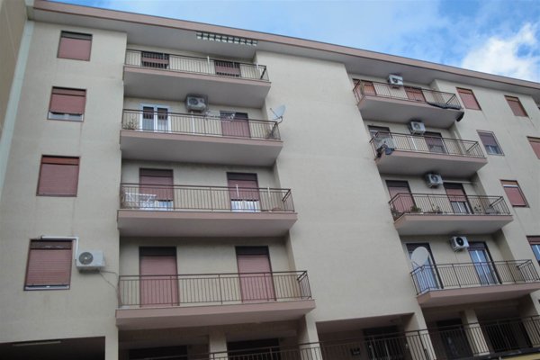 appartamento in vendita a Caltanissetta in zona Balate / Pinzelli