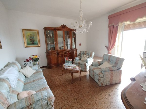 appartamento in vendita a Caltanissetta in zona Centro Storico
