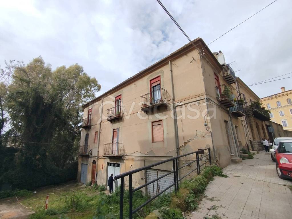 appartamento in vendita a Caltanissetta